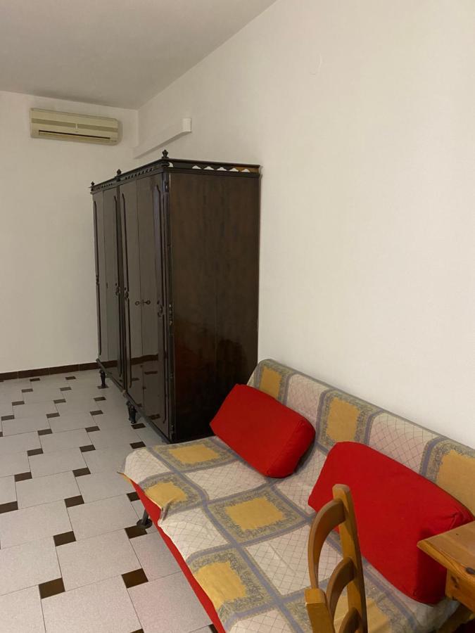 Casa Vacanze Gilli Hotel Cagliari Ngoại thất bức ảnh