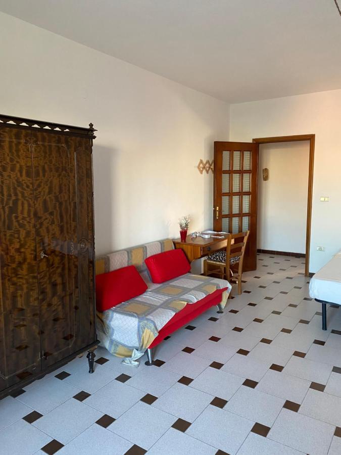 Casa Vacanze Gilli Hotel Cagliari Ngoại thất bức ảnh