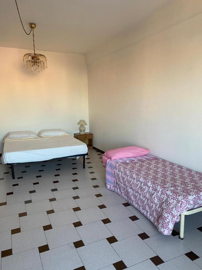 Casa Vacanze Gilli Hotel Cagliari Ngoại thất bức ảnh